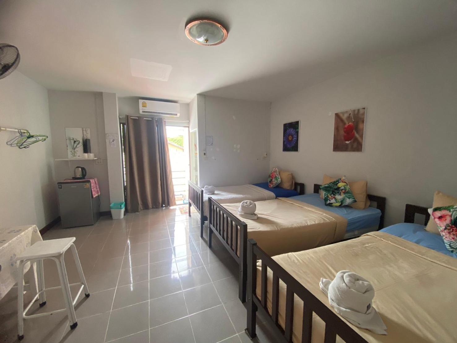 Jenny Hostel Huahin Екстер'єр фото