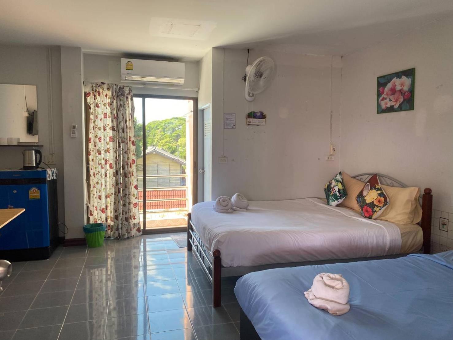 Jenny Hostel Huahin Екстер'єр фото