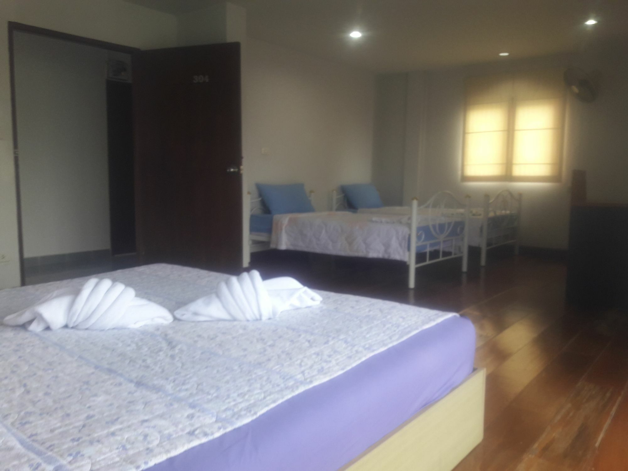 Jenny Hostel Huahin Екстер'єр фото