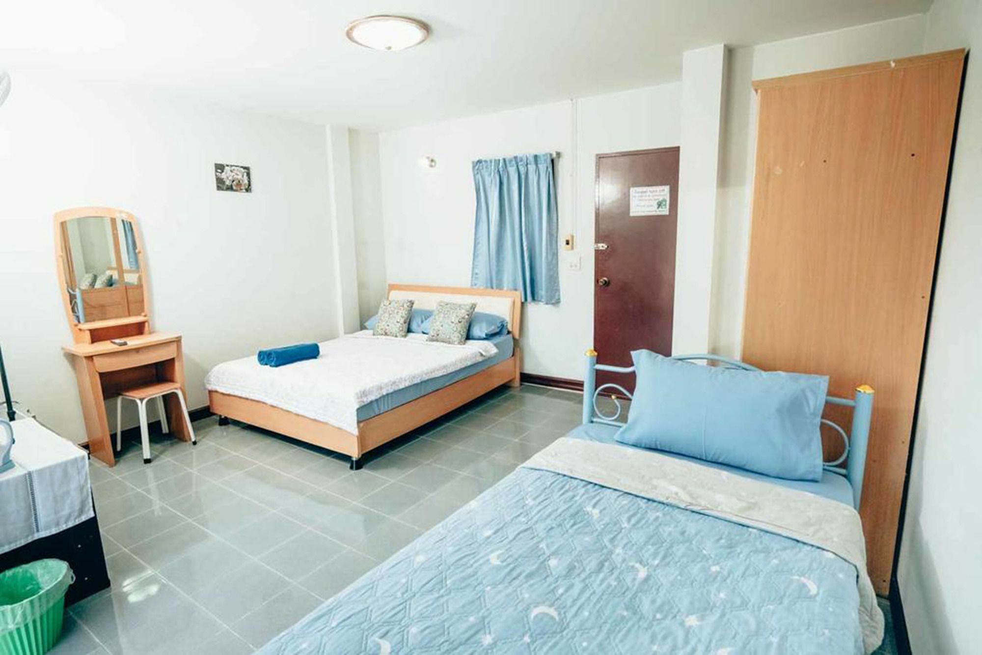 Jenny Hostel Huahin Екстер'єр фото